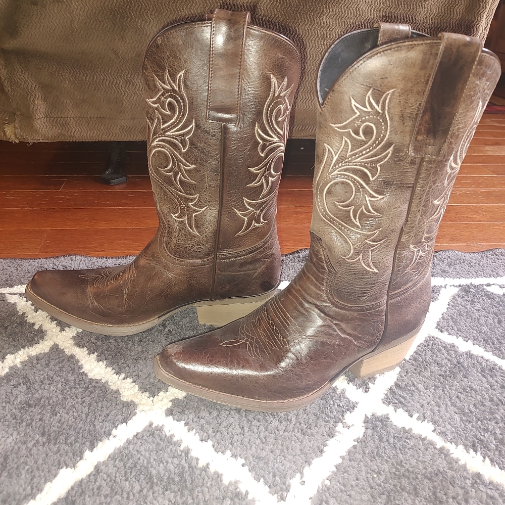 Women's Brown cowboy boots